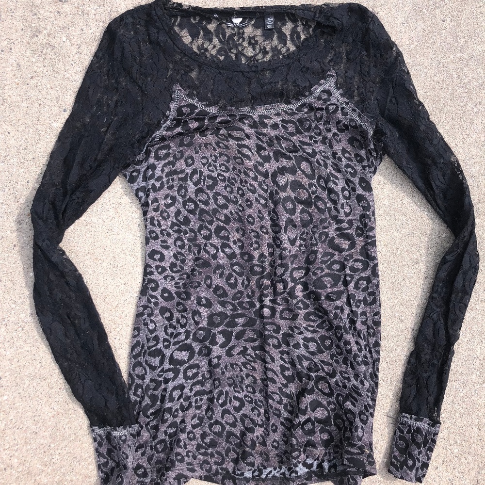 Lace Cheetah Long sleve